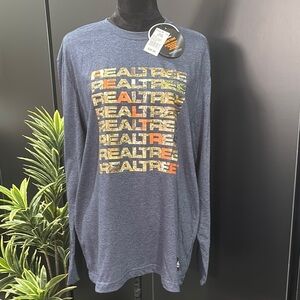 Realtree Stacked Logo graphic camo crewneck, soft, double needle finish